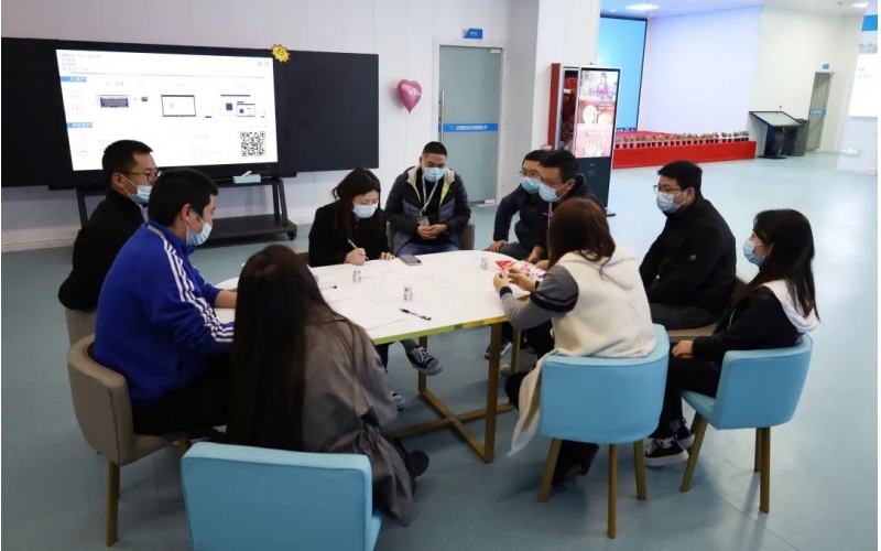 壹創(chuàng  )文化｜“閑時(shí)練兵，忙時(shí)應戰” 壹創(chuàng  )科技組織營(yíng)運部線(xiàn)下員工進(jìn)行“我是講師”宣講比賽 